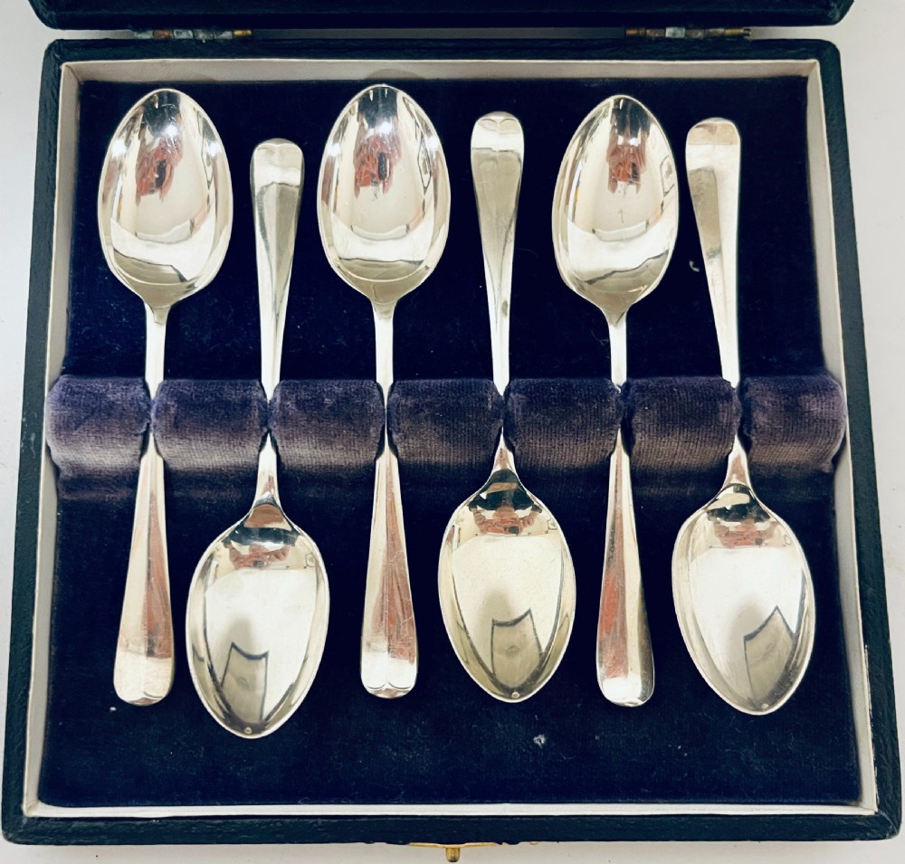 Set of 6 Antique Silver Teaspoons View IV