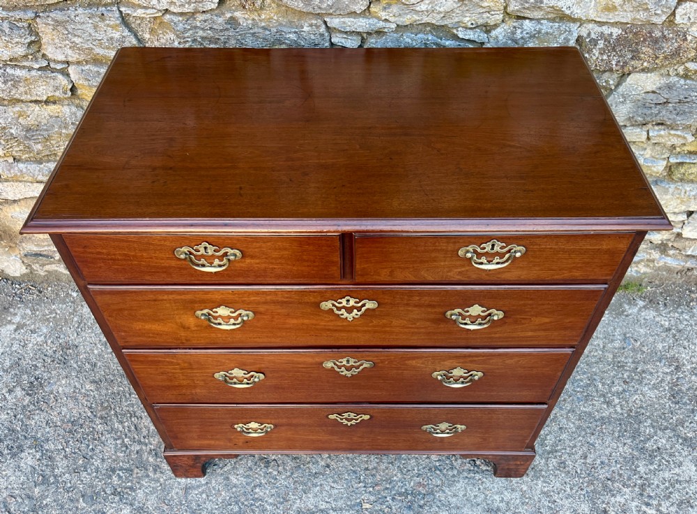 Georgian Mahogany Chest of Drawers View II