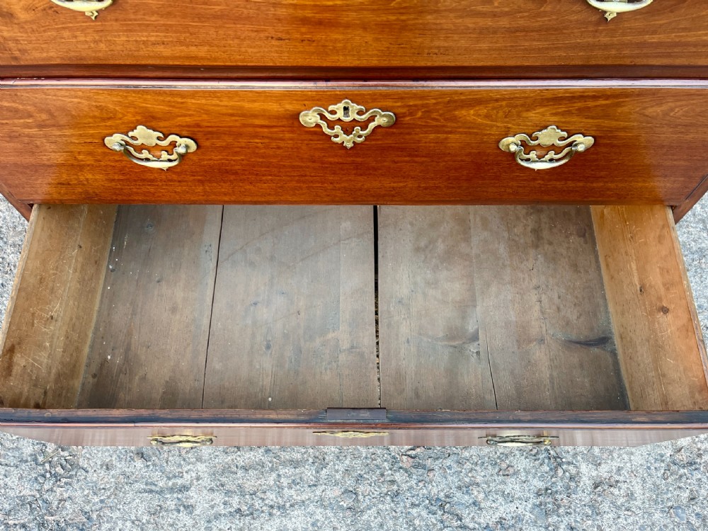 Georgian Mahogany Chest of Drawers View XII