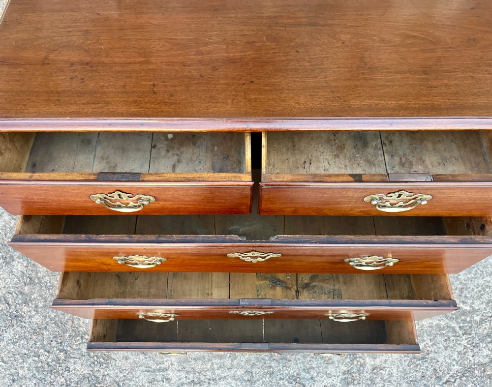 Georgian Mahogany Chest of Drawers View XIII