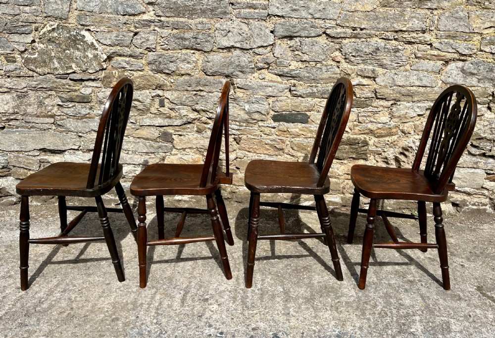 Set of 4 Antique Wheelback Chairs View VI