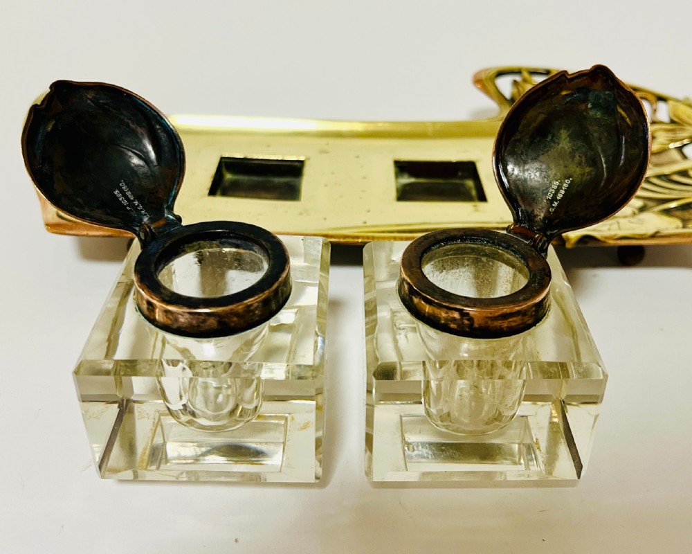 Art Nouveau Brass Geschutzt Desk Stand
 View X
