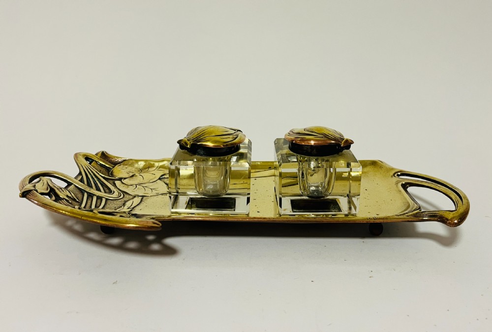 Art Nouveau Brass Geschutzt Desk Stand
 View XII