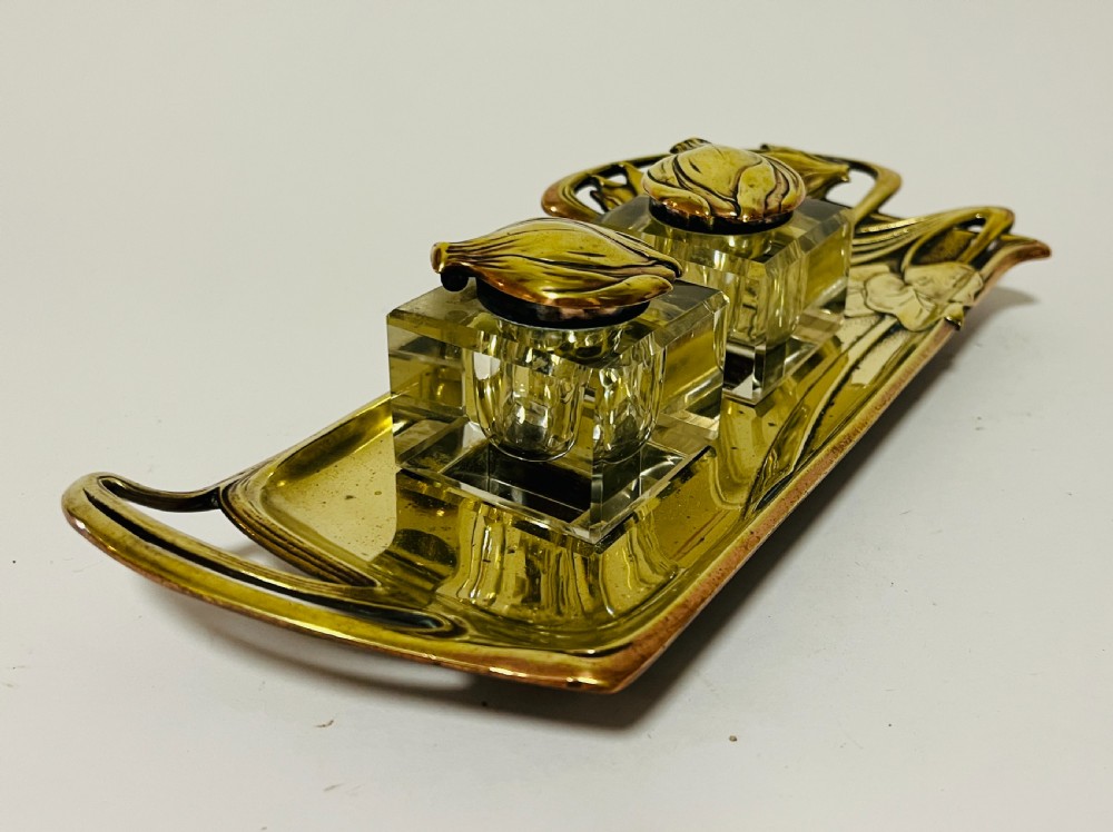 Art Nouveau Brass Geschutzt Desk Stand
 View XIV