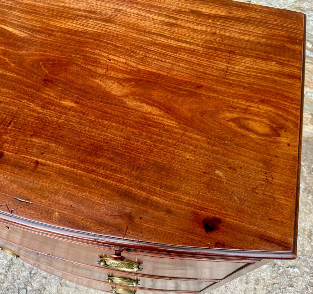 Georgian Mahogany Bachelors Chest of Drawers View XI