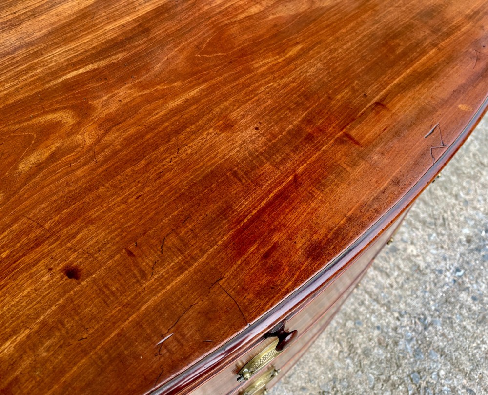 Georgian Mahogany Bachelors Chest of Drawers View XII