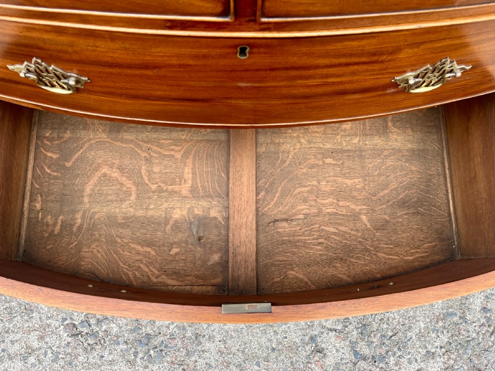 Georgian Mahogany Bow Front Chest of Drawers View XII