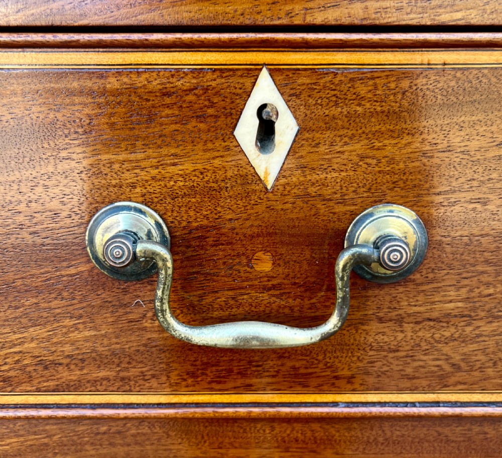 Large Georgian Mahogany Chest of Drawers View XIII