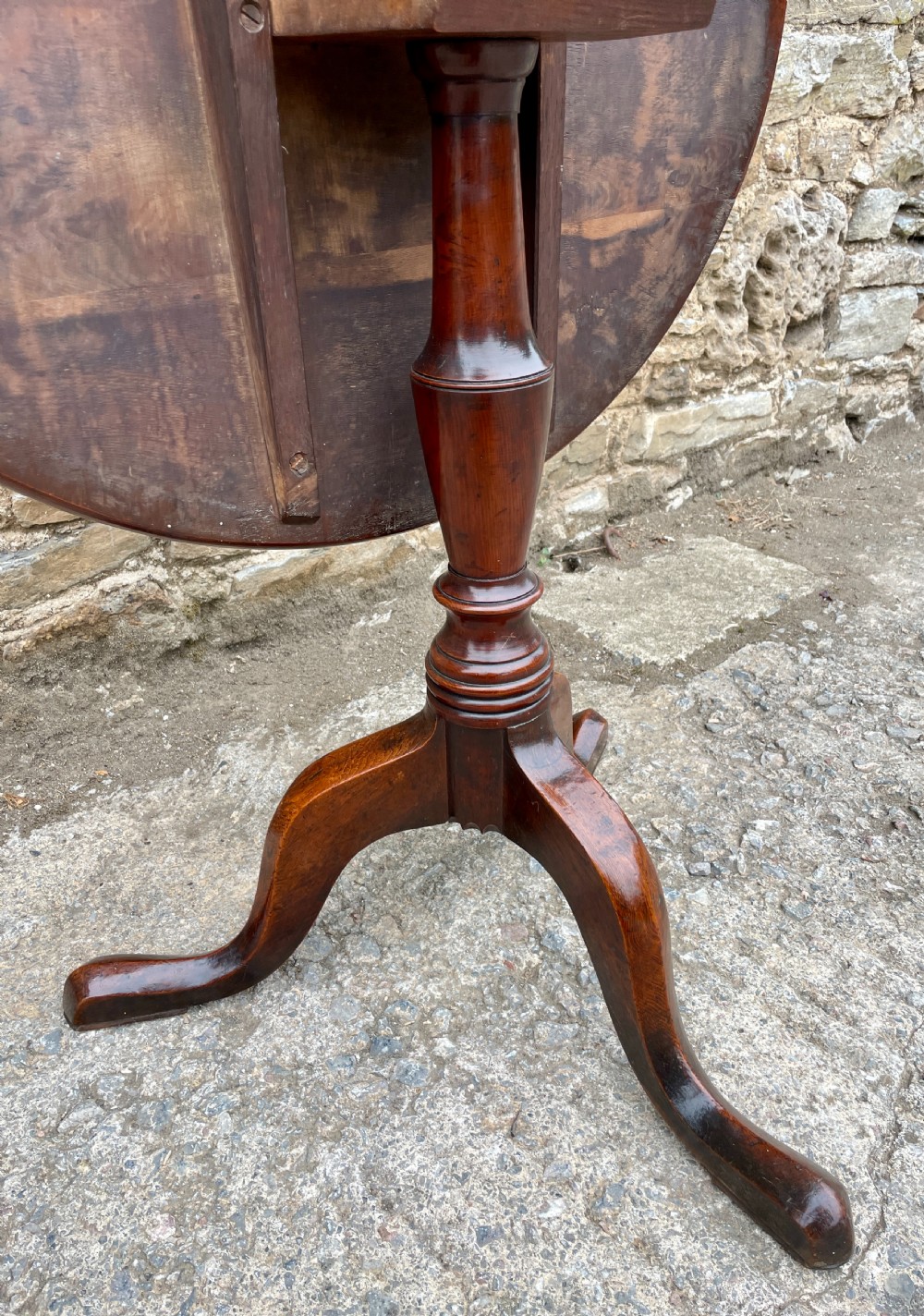 Georgian Fruitwood Tilt Top Occasional Table View XV