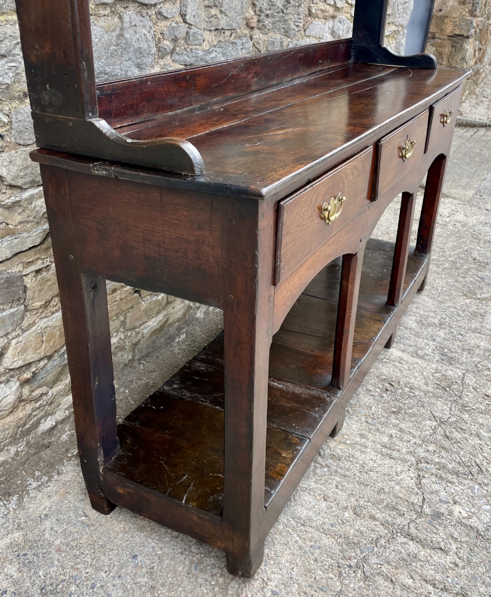 Georgian Oak Potboard Dresser View XXI