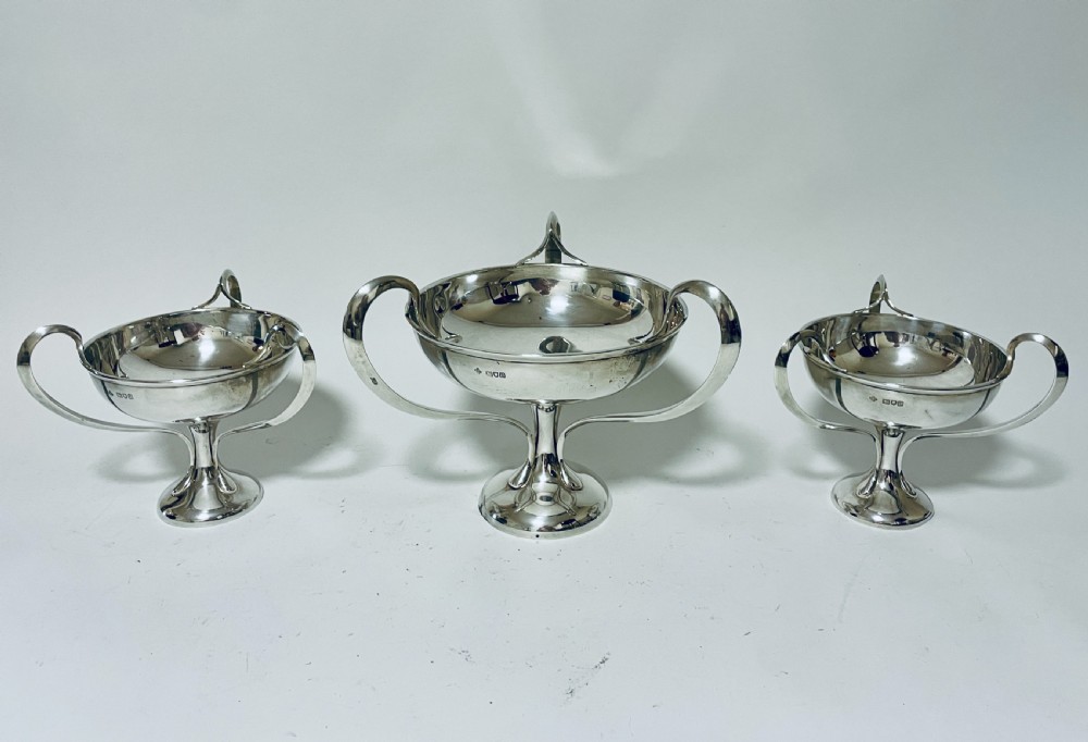 Set of 3 Art Nouveau Silver Centrepiece Bowls View V