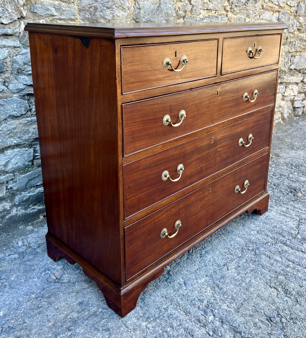 Georgian Mahogany Chest Of Drawers View IV