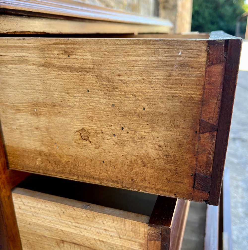 Georgian Mahogany Chest Of Drawers View VII