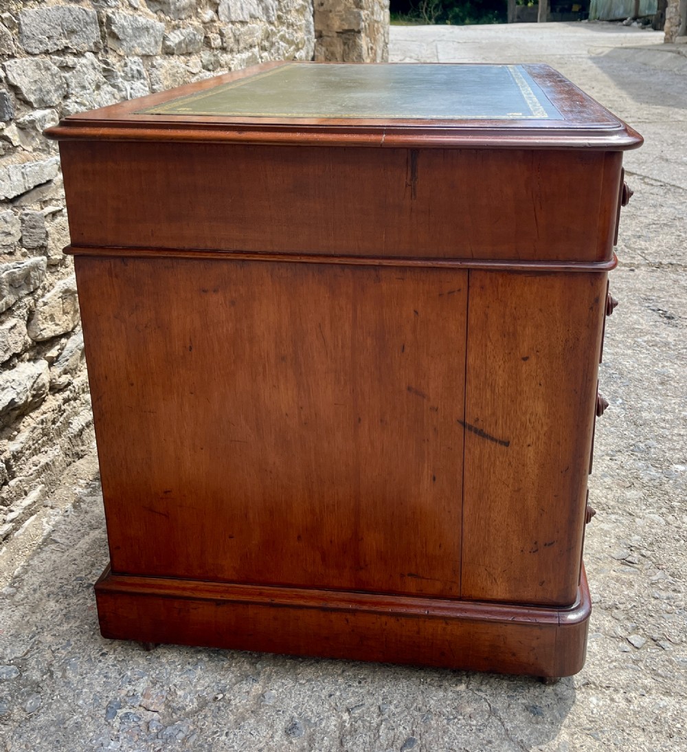 Victorian Mahogany Pedestal Desk View VII