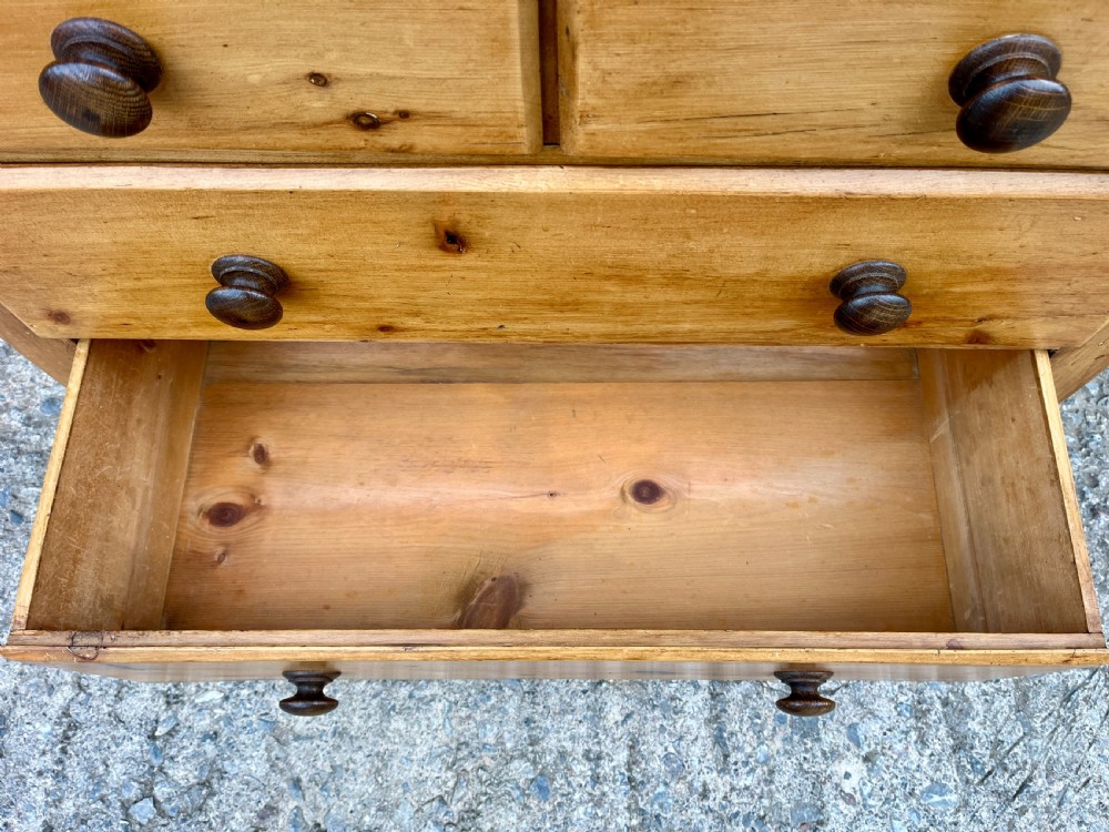Small Antique Pine Chest of Drawers View VIII