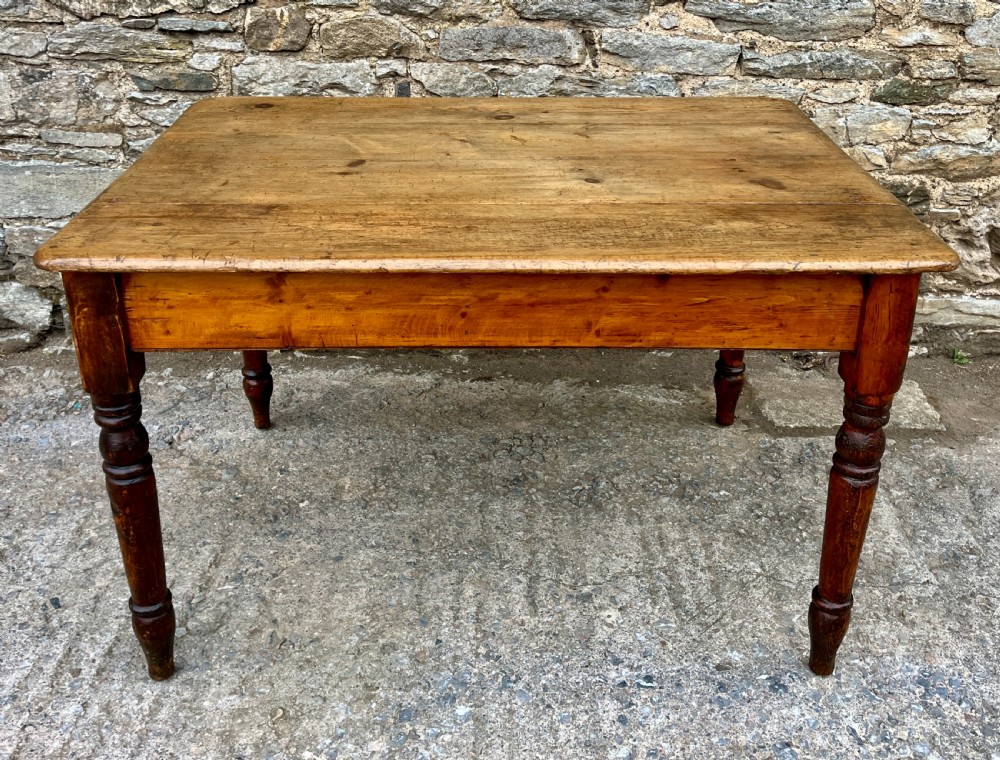 Victorian Pine Farmhouse Table View II