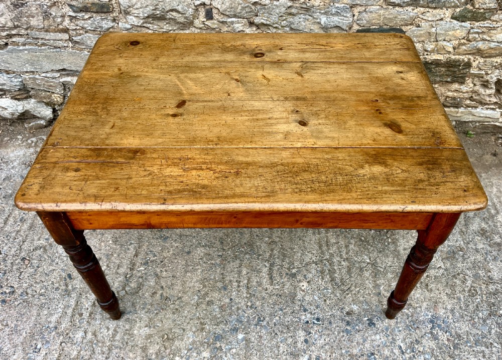 Victorian Pine Farmhouse Table View III