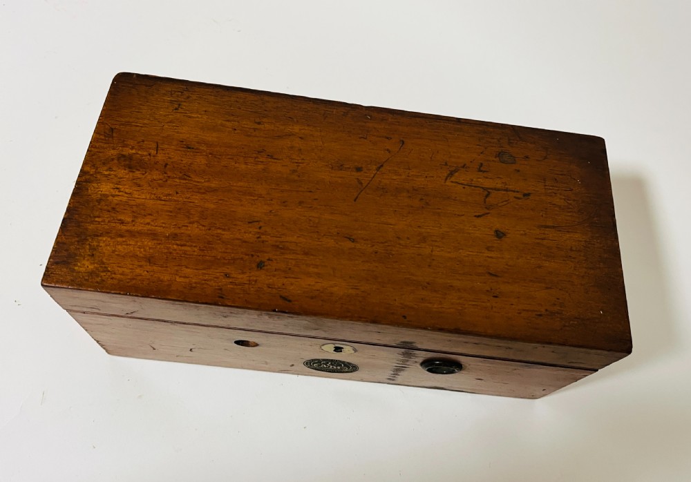 Victorian Electric Shock Machine View XVII