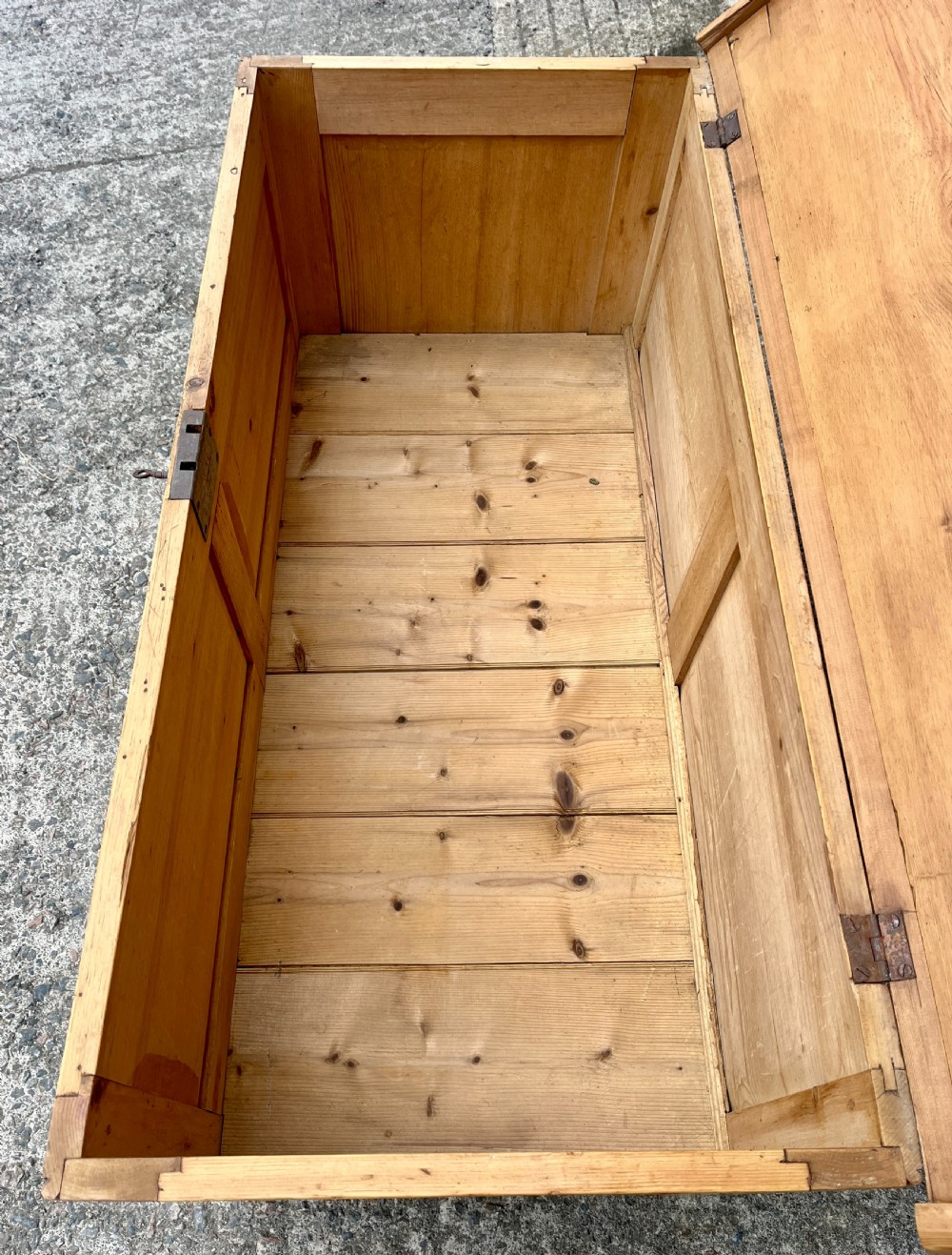 Antique Pine Mule Chest View VII