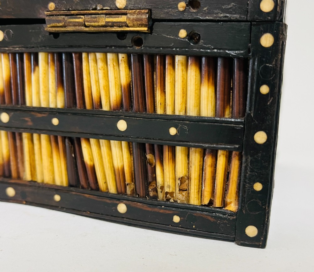 Anglo-Indian Porcupine Quill Box View X