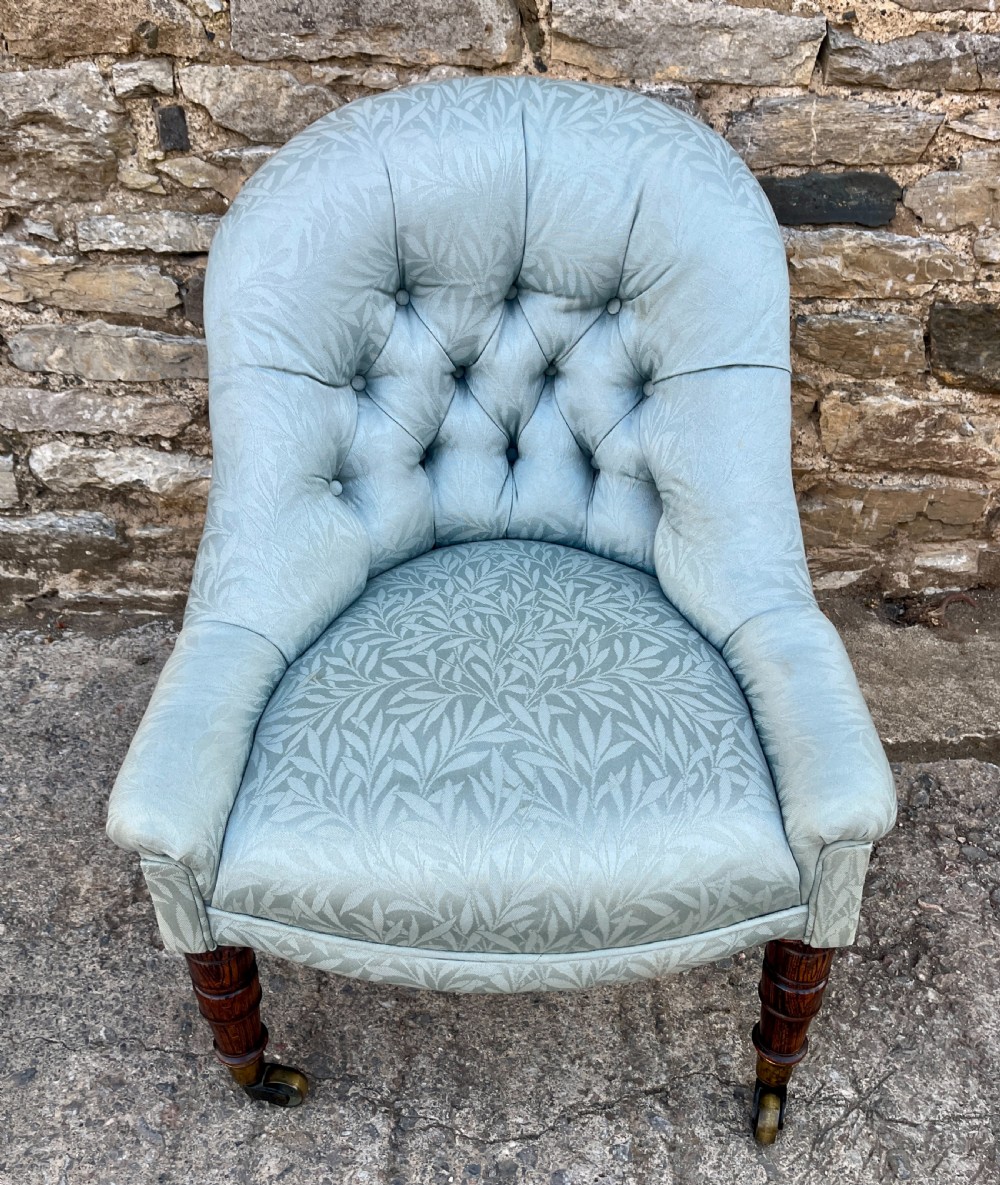Small Victorian Button Back Nursing Chair