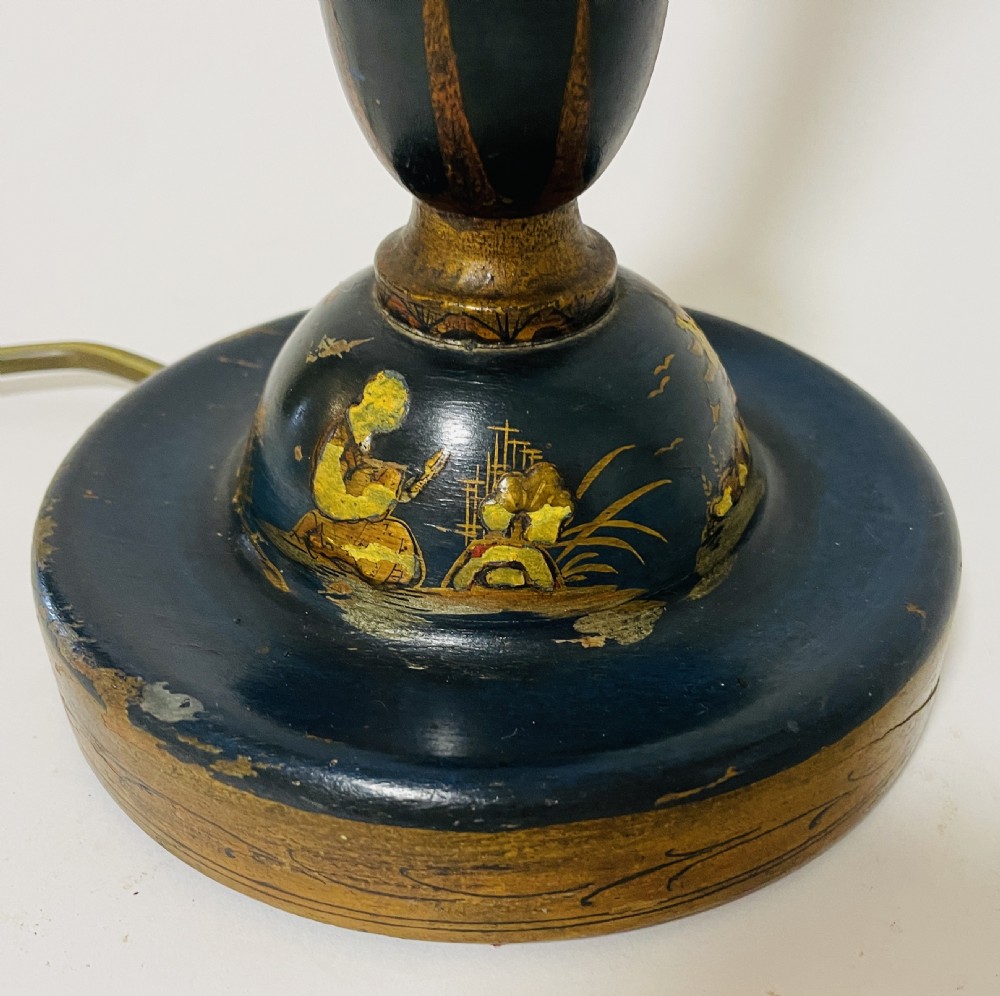 Chinoiserie Table Lamp View II