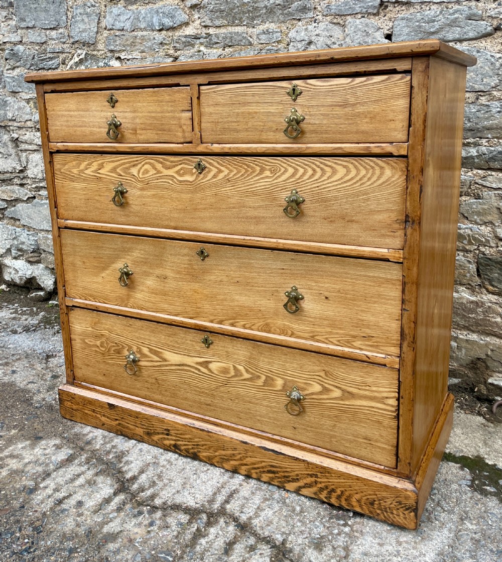 Ash Arts and Crafts Chest of Drawers View V