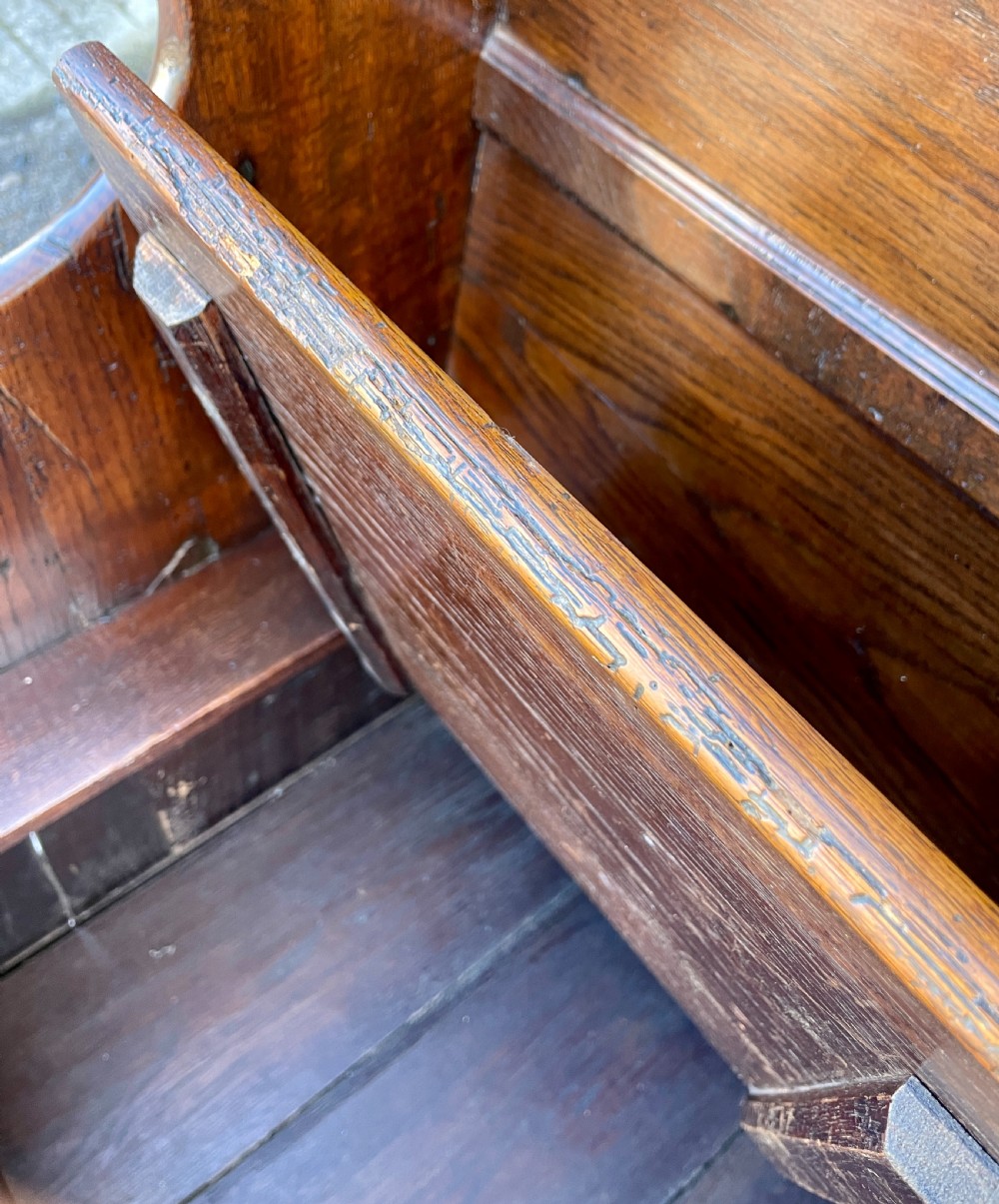 Antique Oak Box Settle View X