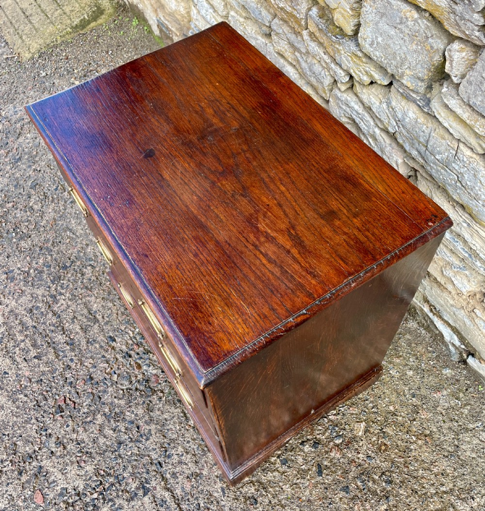 ?Small Georgian Oak Chest of Drawers View V