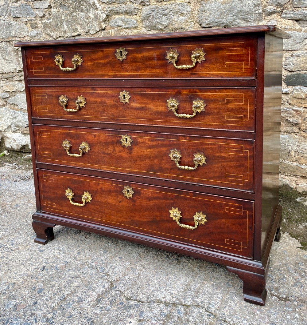 Small Georgian Mahogany Chest of Drawers View VII