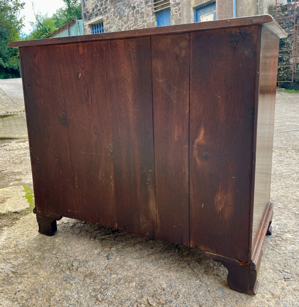 Small Georgian Mahogany Chest of Drawers View XVI