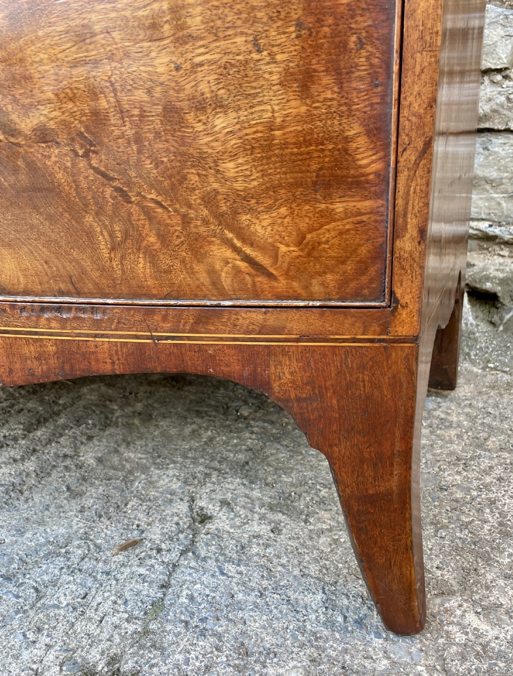 Regency Mahogany Bow Front Chest of Drawers View XIV