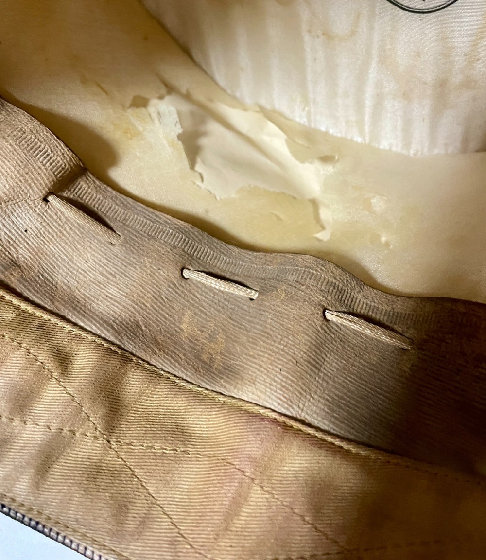 Antique Silk Top Hat in Box View XII