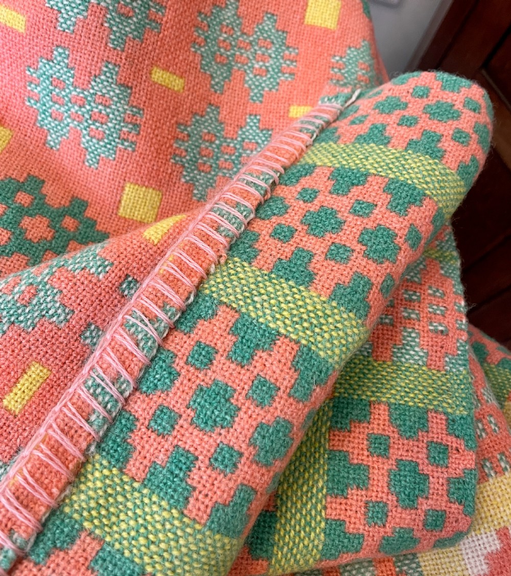 Welsh Caernarfon Double Weave Tapestry Blanket View IV