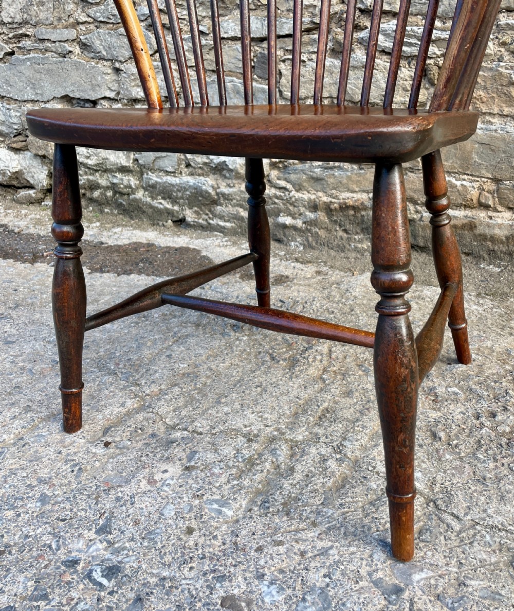 Early Victorian Elm Seated Comb Back Windsor Chair View X