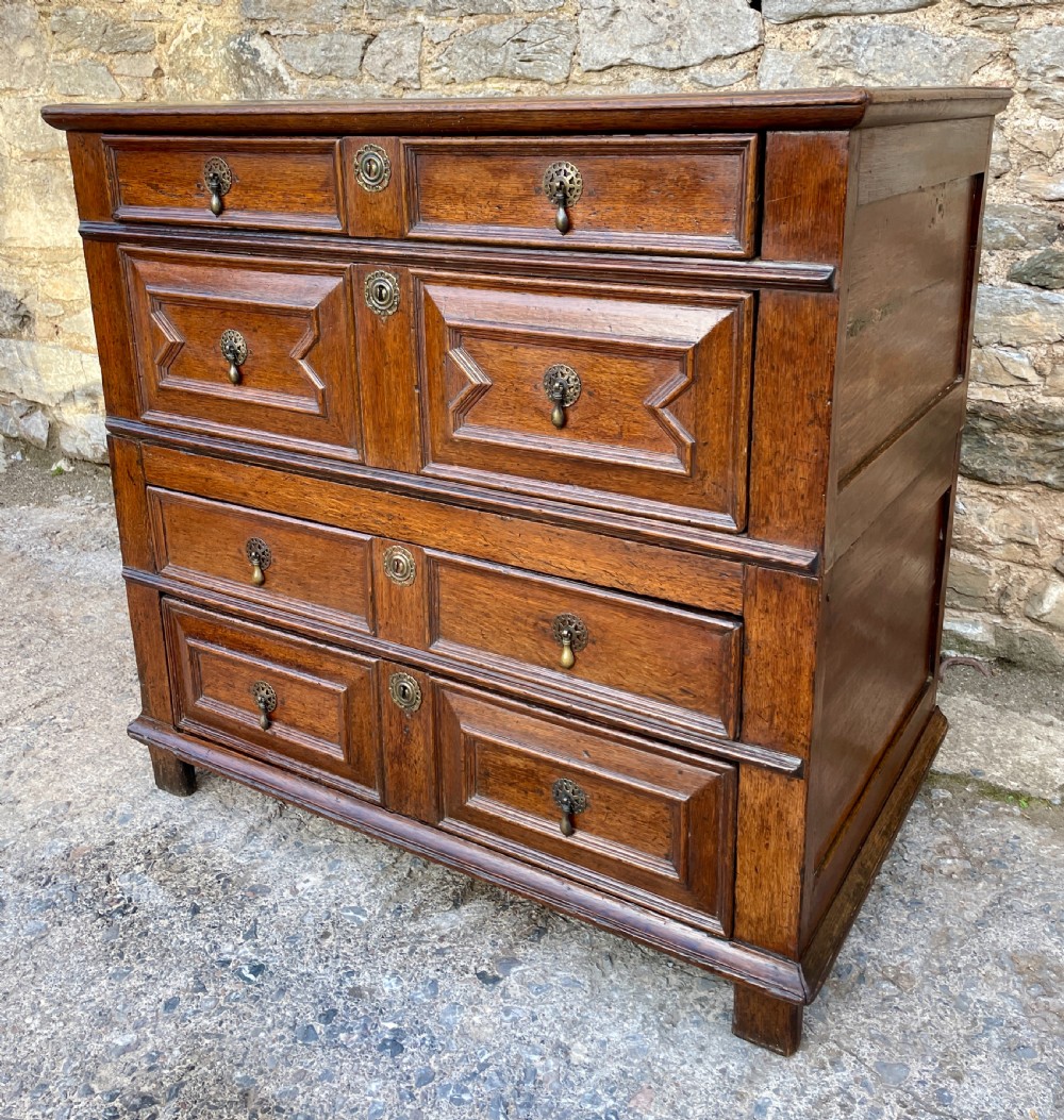 17th Century Oak Chest of Drawers View VIII