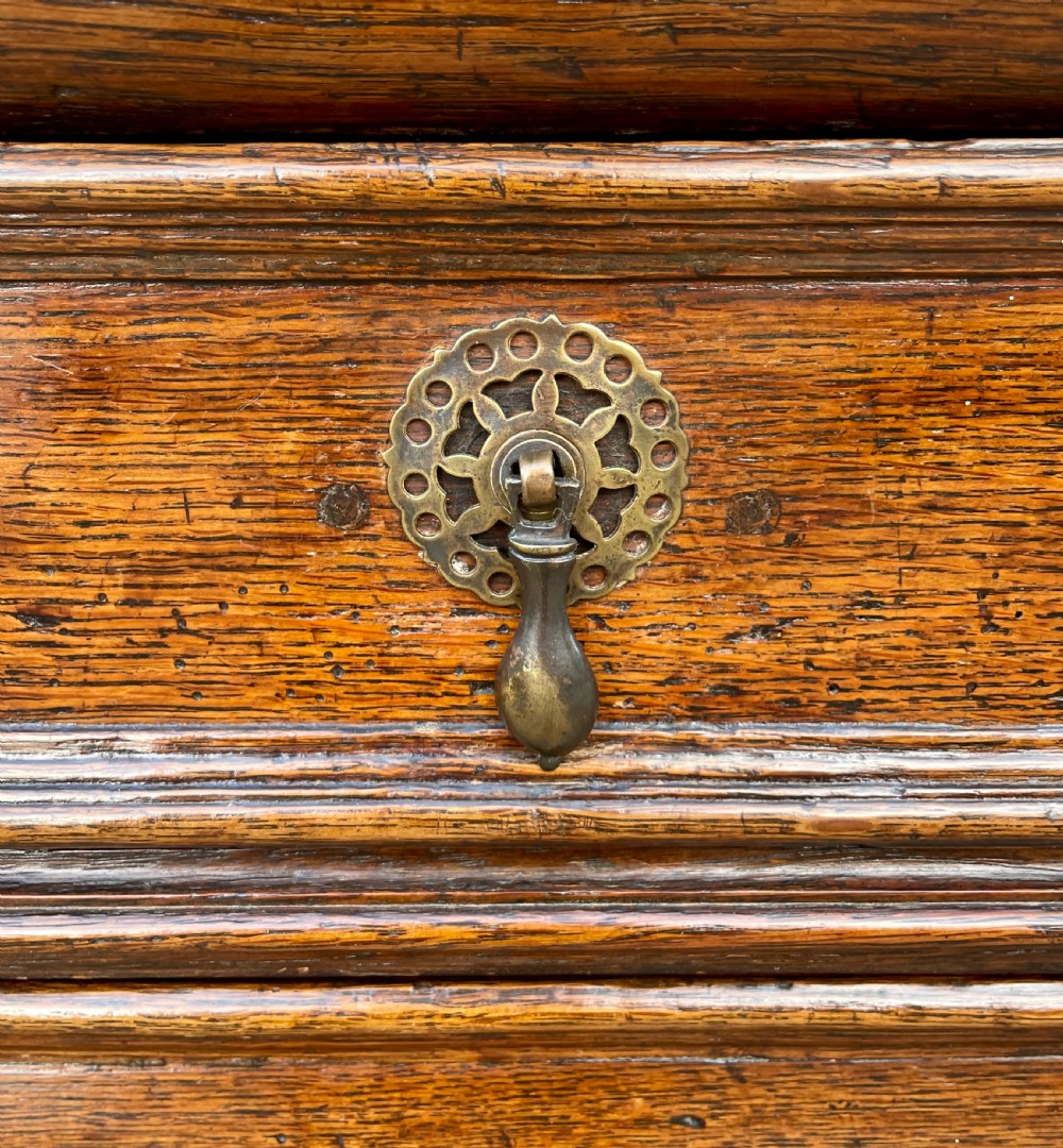 17th Century Oak Chest of Drawers View XII