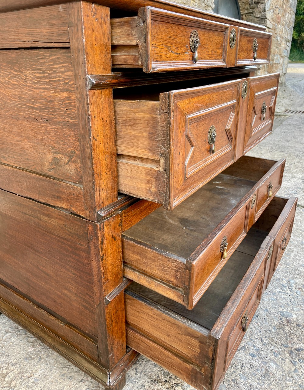 17th Century Oak Chest of Drawers View XVI