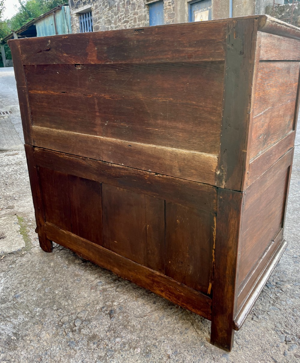17th Century Oak Chest of Drawers View XXIV