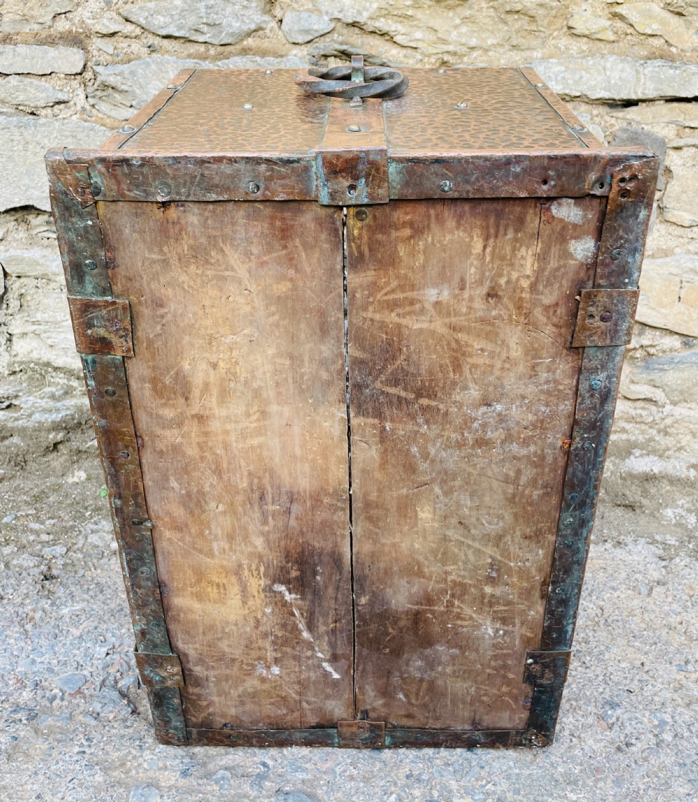 Arts and Crafts Copper Log Bin / Planter View XIV