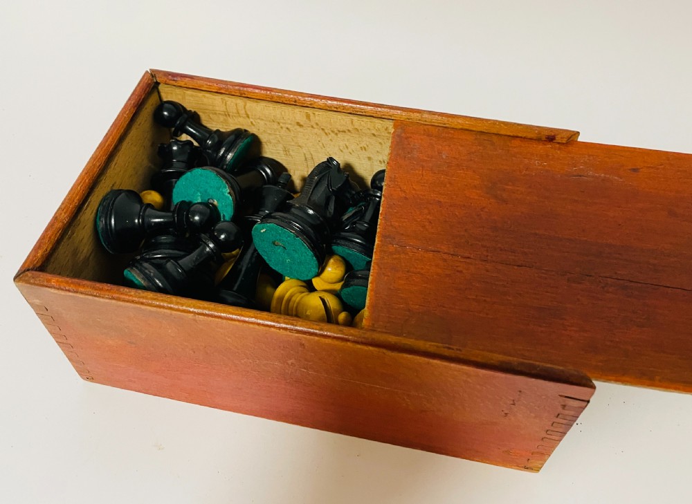 Staunton Pattern Chess Set
 View VIII