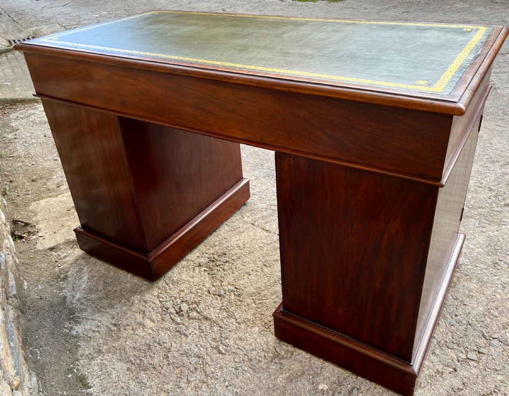 Victorian Mahogany Pedestal Desk View XVI
