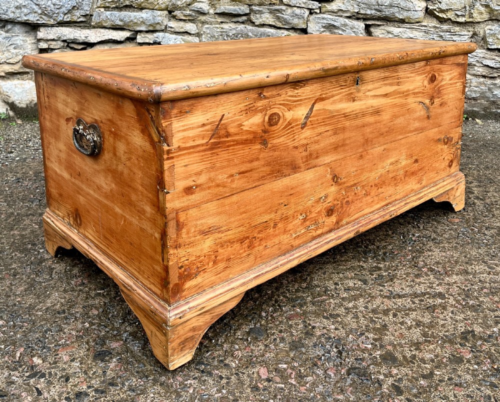Antique Stripped Pine Blanket Box View XIV
