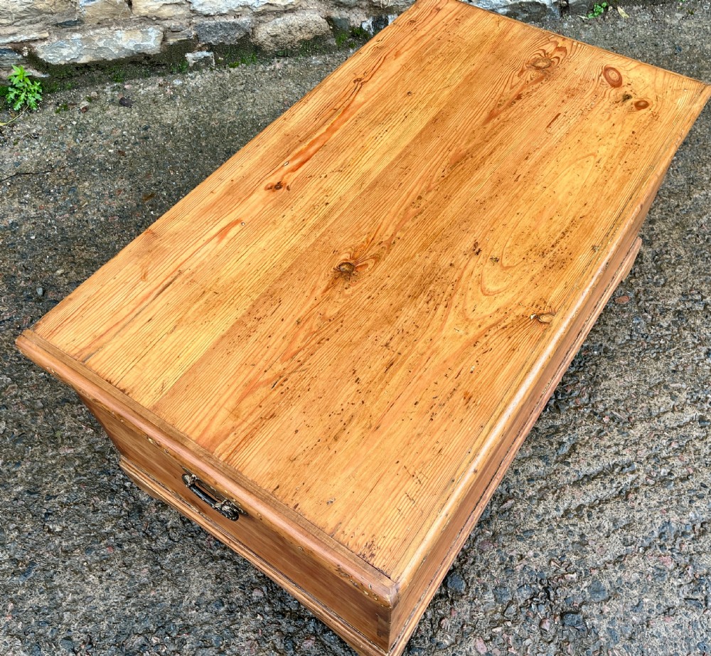 Antique Stripped Pine Blanket Box View XVII