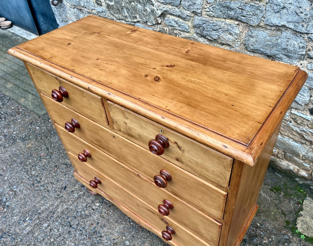 Large Antique Stripped Pine Chest of Drawers View X