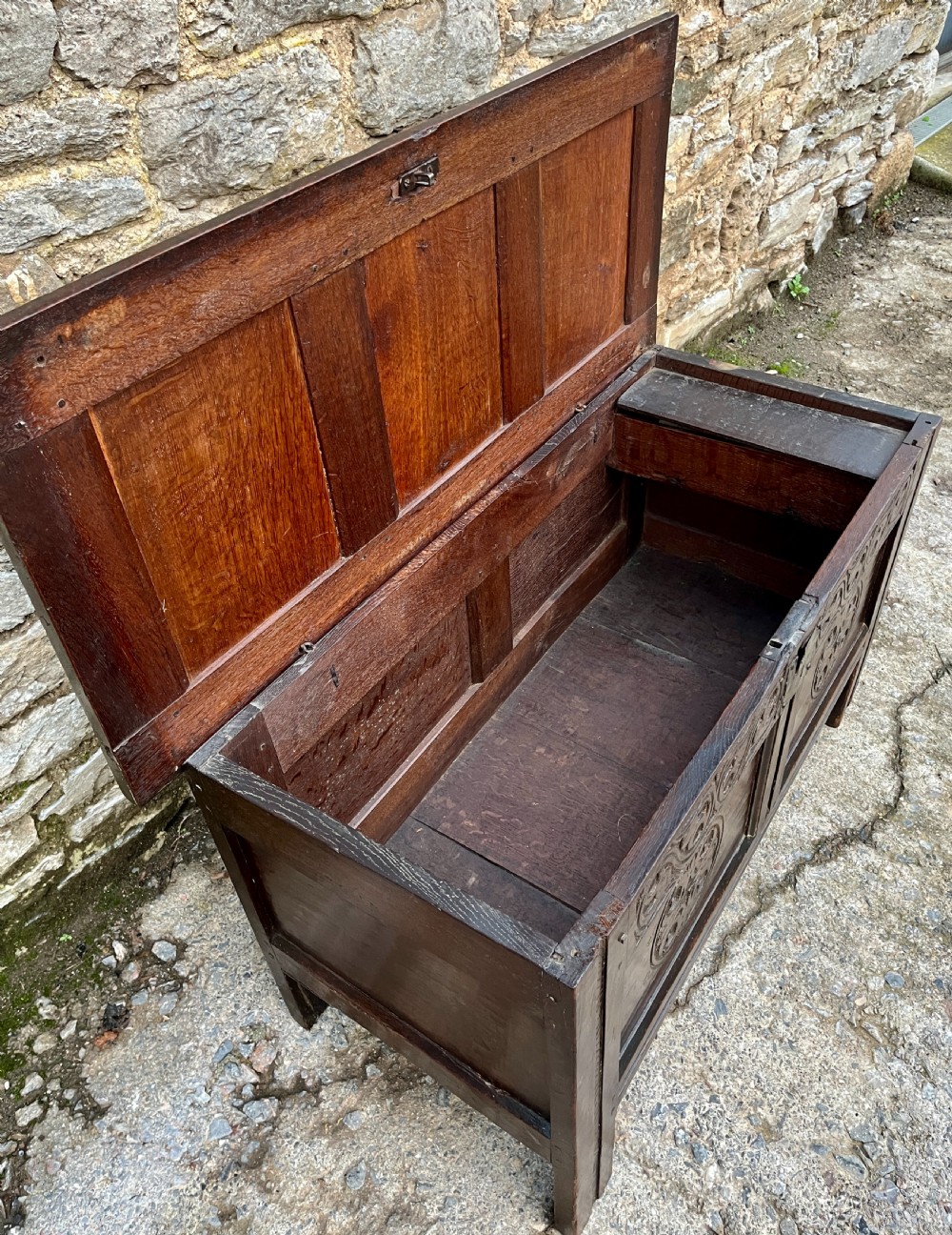 17th Century Oak Coffer View VIII