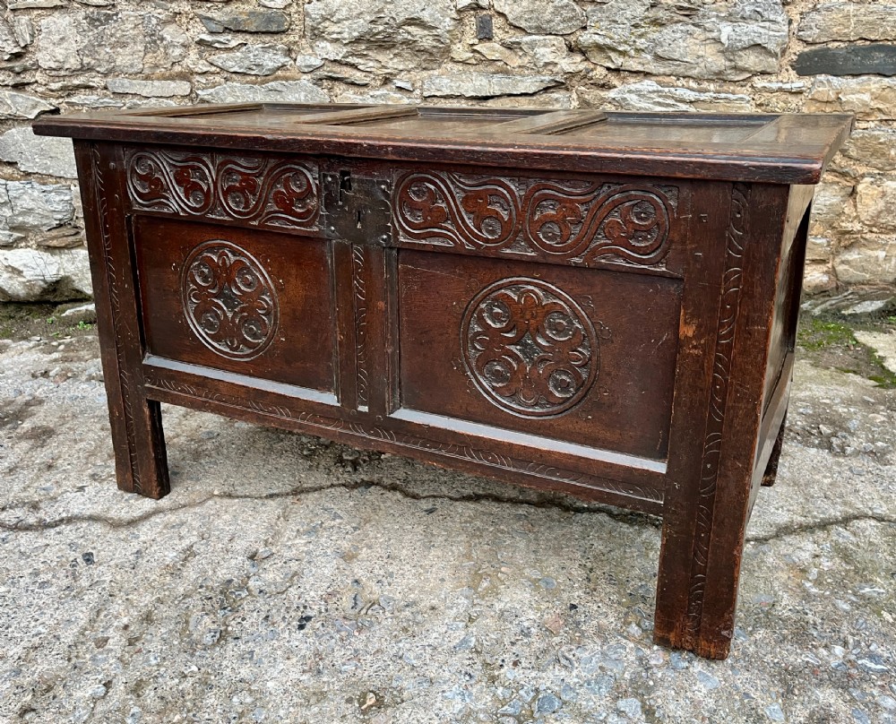17th Century Oak Coffer View XVII