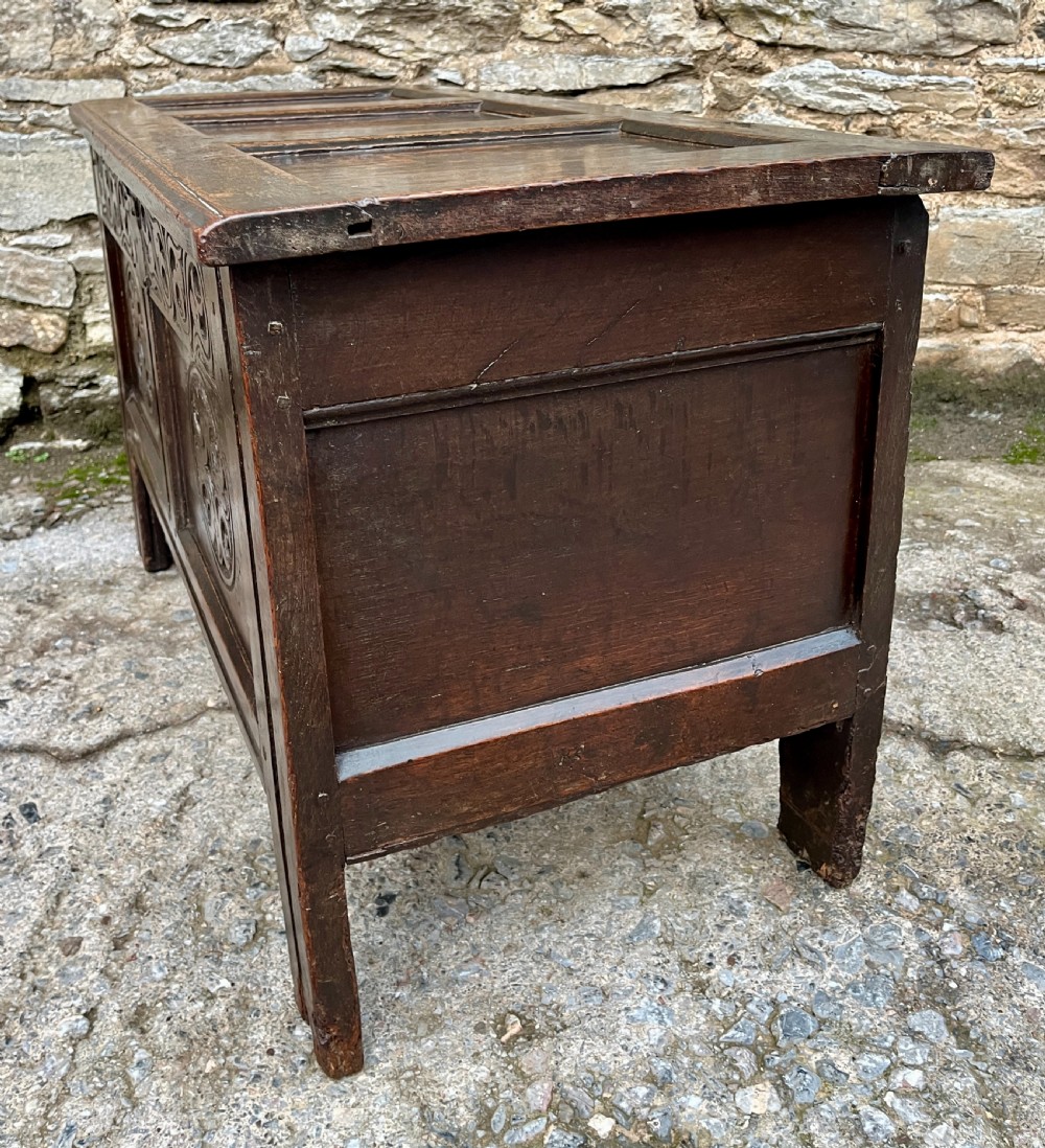 17th Century Oak Coffer View XVIII