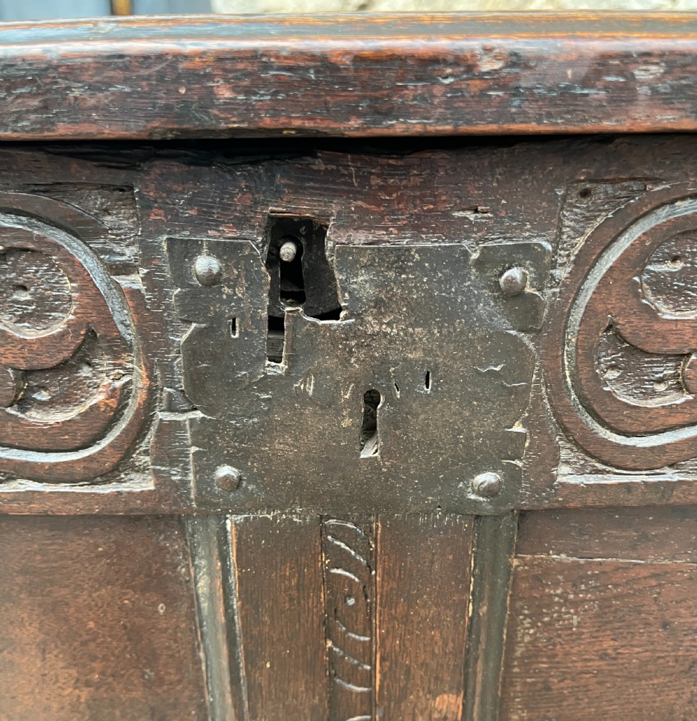 17th Century Oak Coffer View XXIII