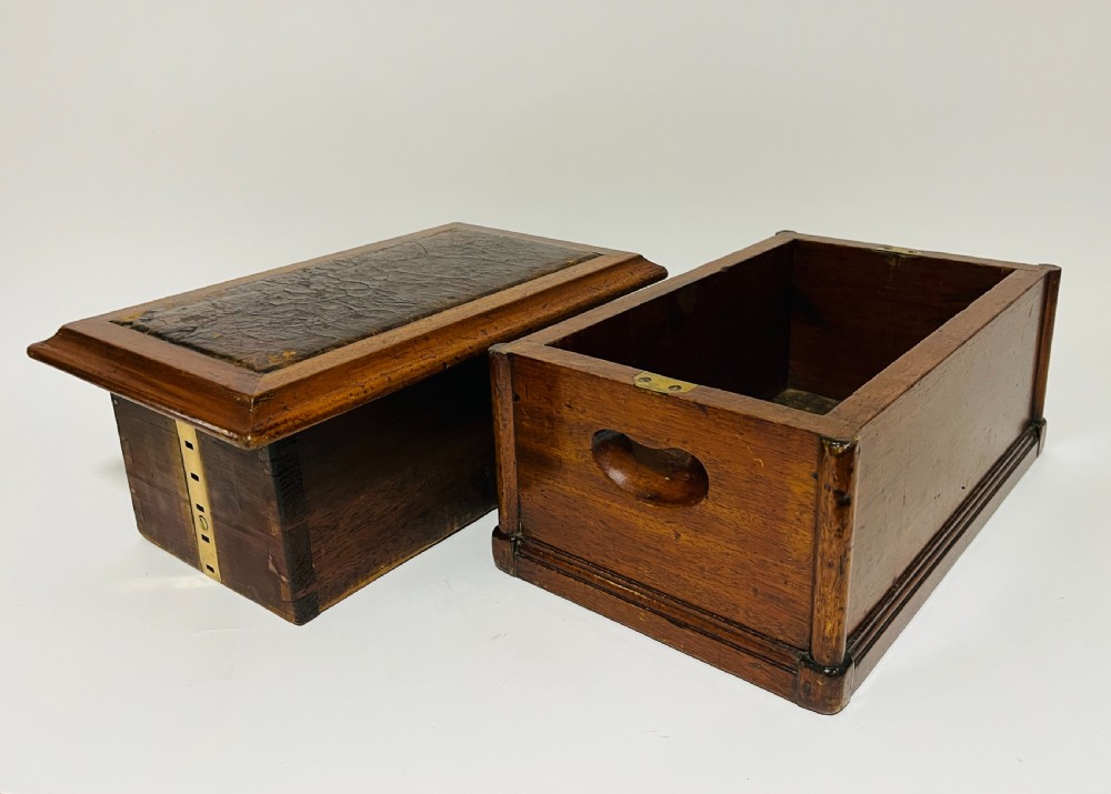 Antique Mahogany Shoe Shine Box View XIII